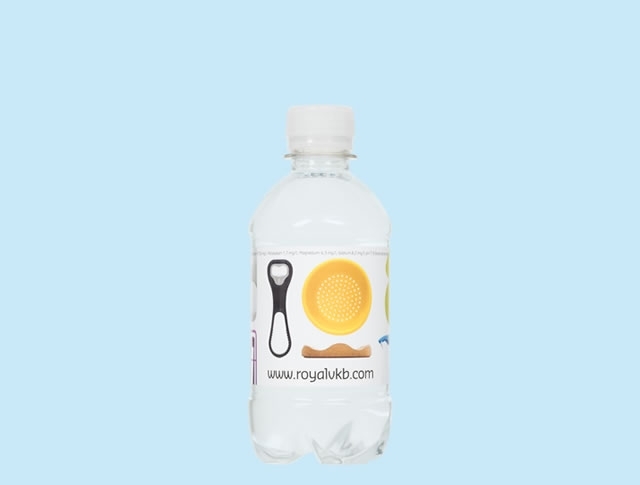 Waterflessen bedrukken met eigen etiket en logo